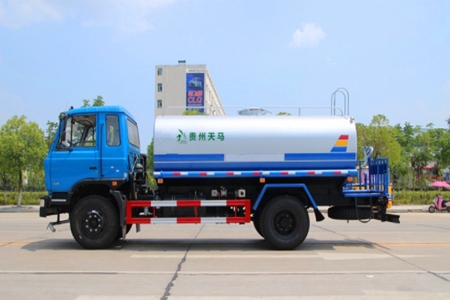 貴陽東風(fēng)12噸灑水車?yán)峡? /></a>
			<h3><a href=